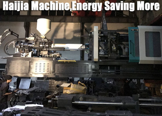 Близкая машина инжекционного метода литья Преформ ЛЮБИМЦА петли 780 тонн зажимая вес силы 37т