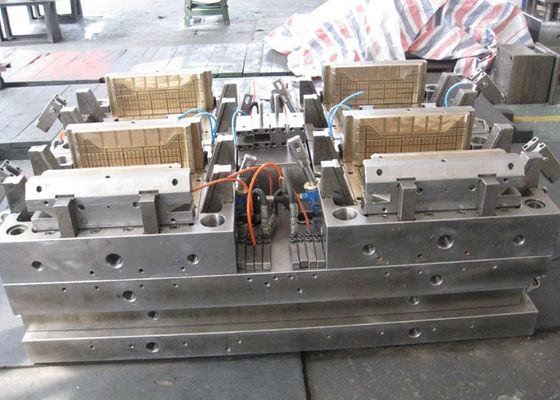 Стальной тоолинг прессформы впрыски П20, пластиковый жизненный период длинной жизни создателя прессформы впрыски